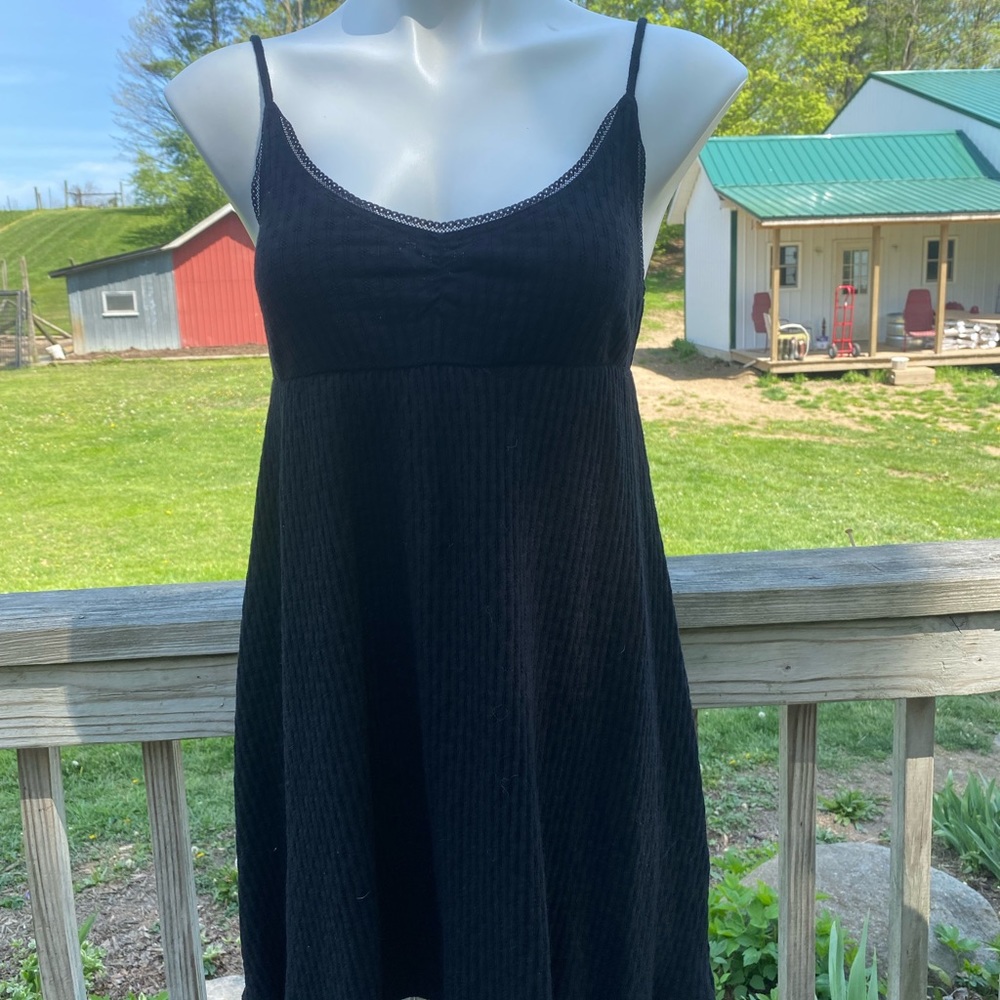 black urban outfitters flowy dress